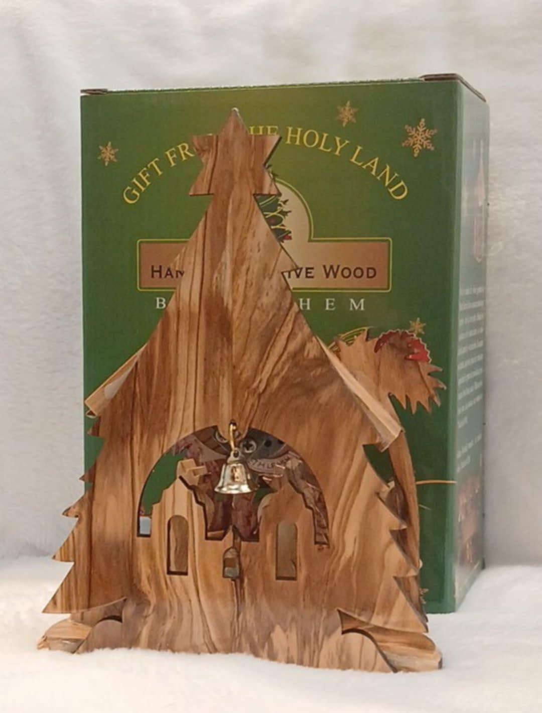 Nativity seen olive wood Hand made from the Holy Land ,came with a musical box ( silent night)