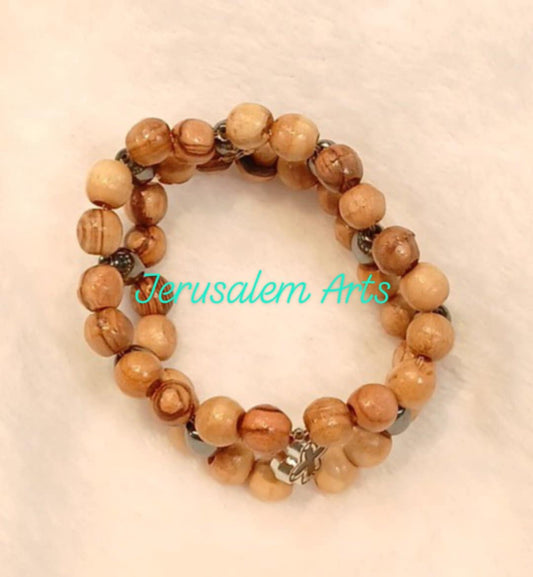 Bracelet olive wood beads and hematite stones