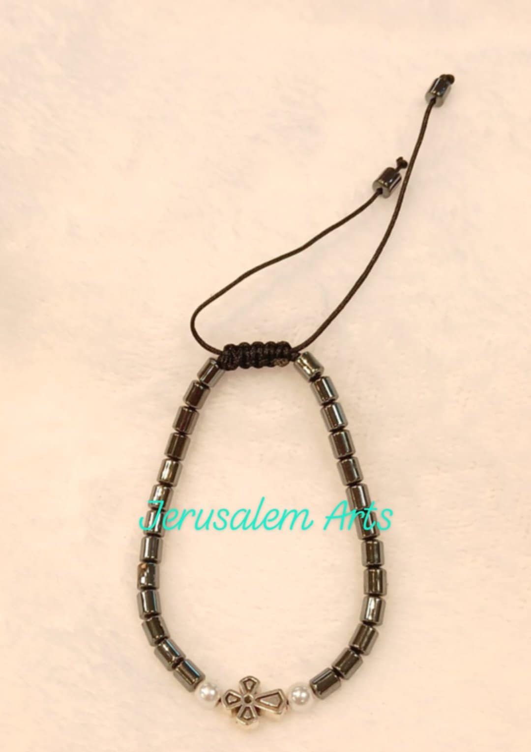 Bracelet hematite stones adjstable