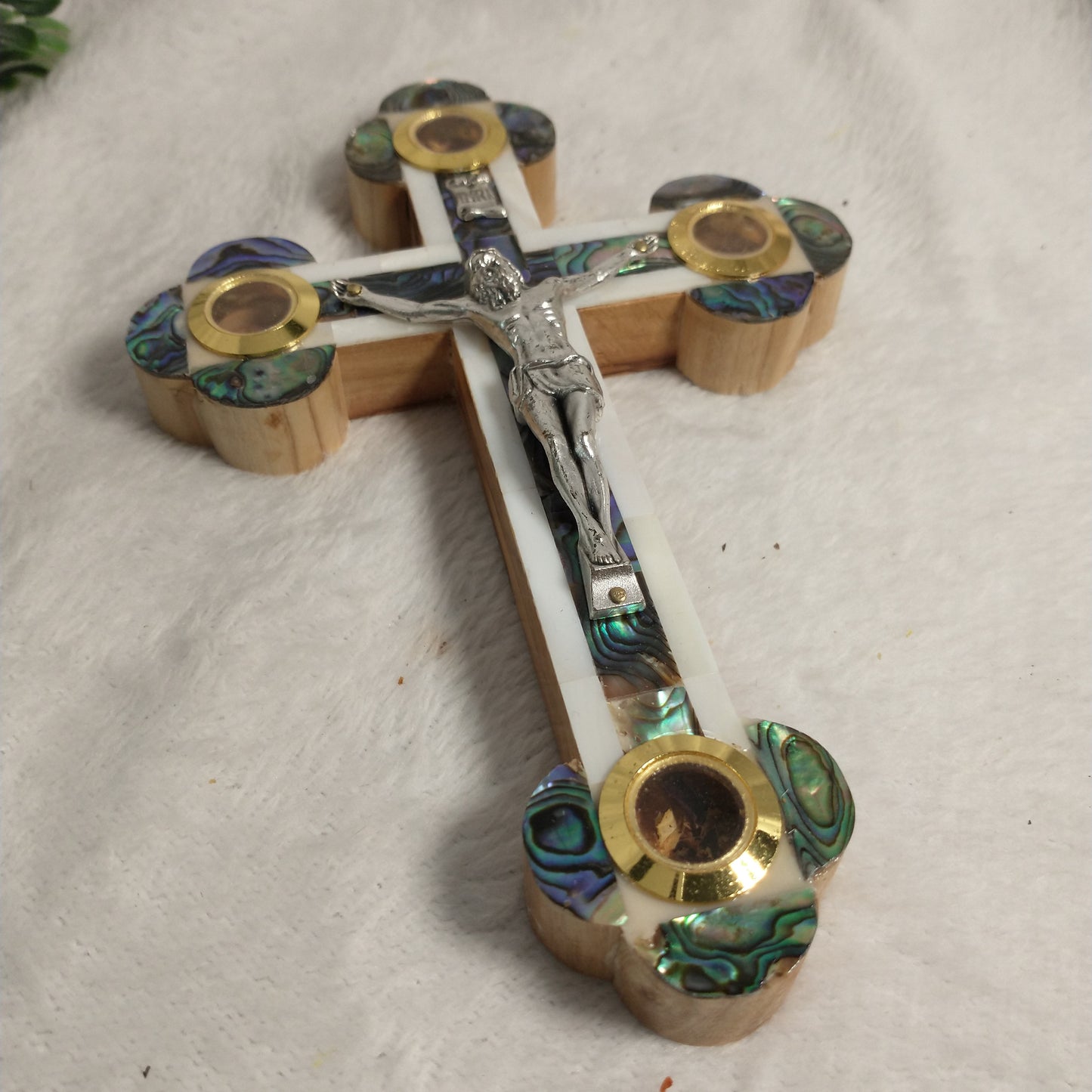 Cross Mother of Pearl and Olive wood