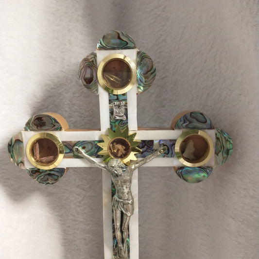 Cross Mother of pearl and Olive wood .