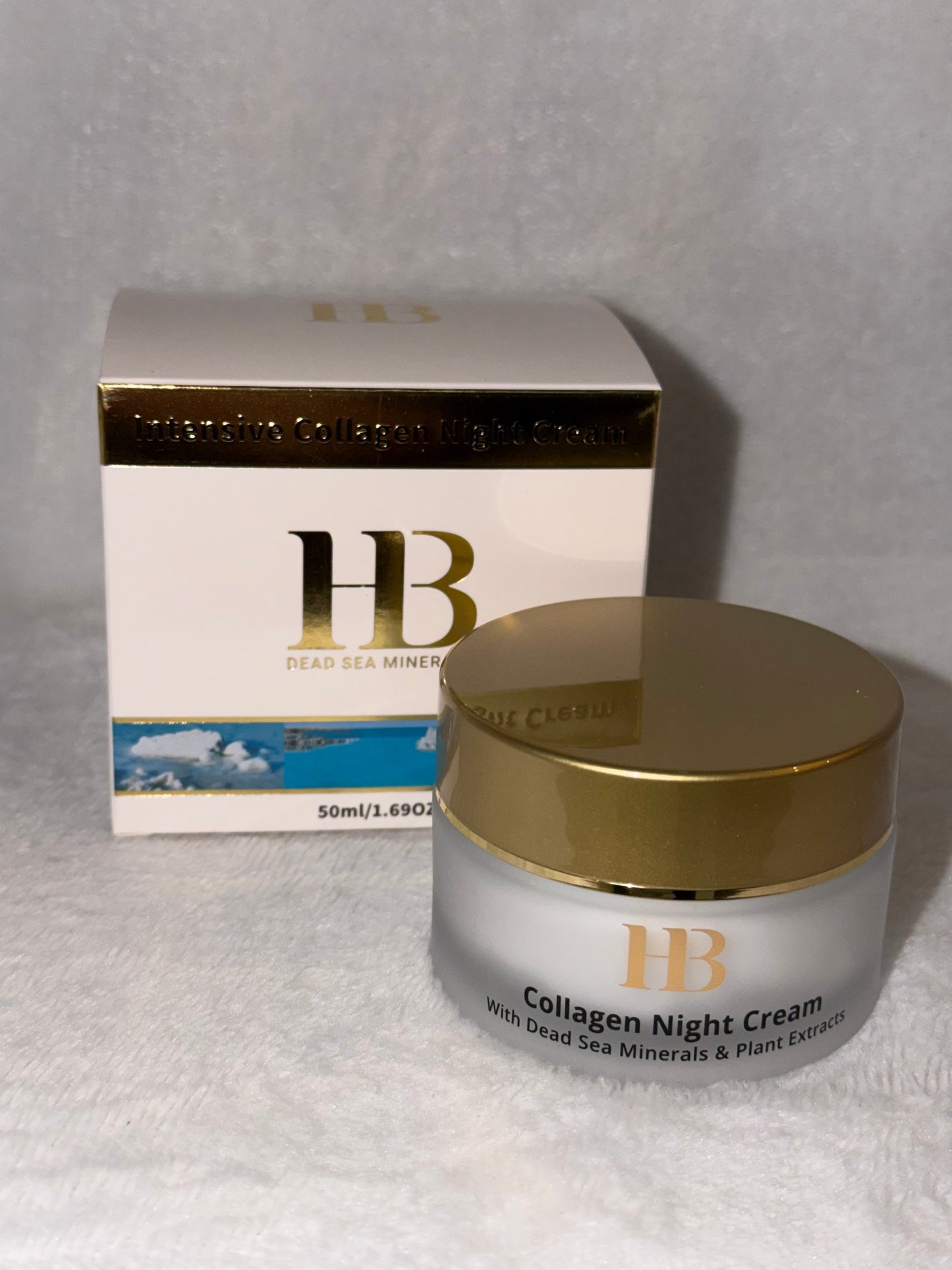 Face cream with Dead sea minerals and vitamins H&B product
