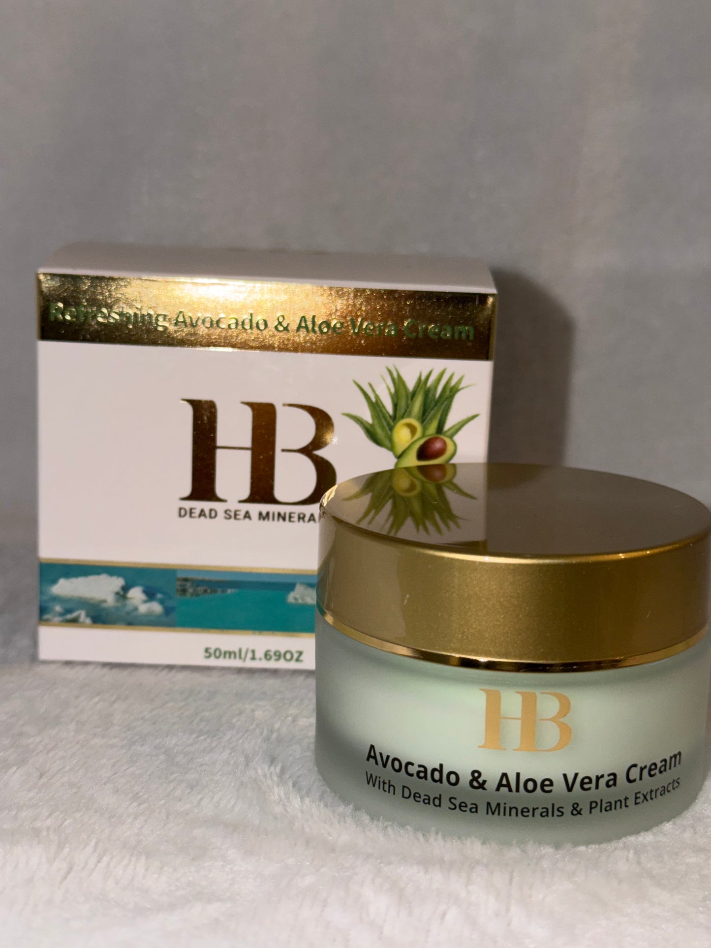 Face cream with Dead sea minerals and vitamins H&B product