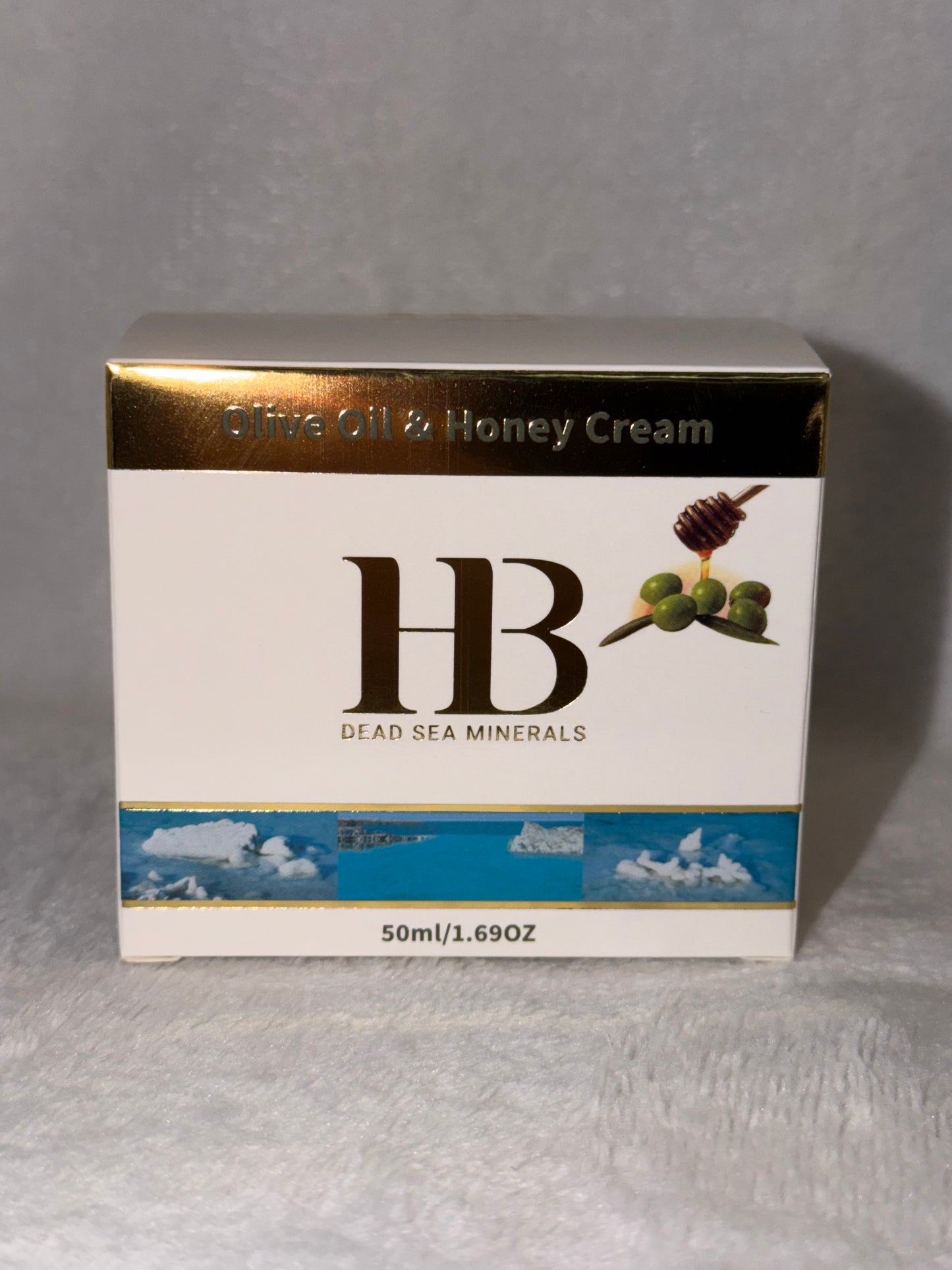 Face cream with Dead sea minerals and vitamins H&B product