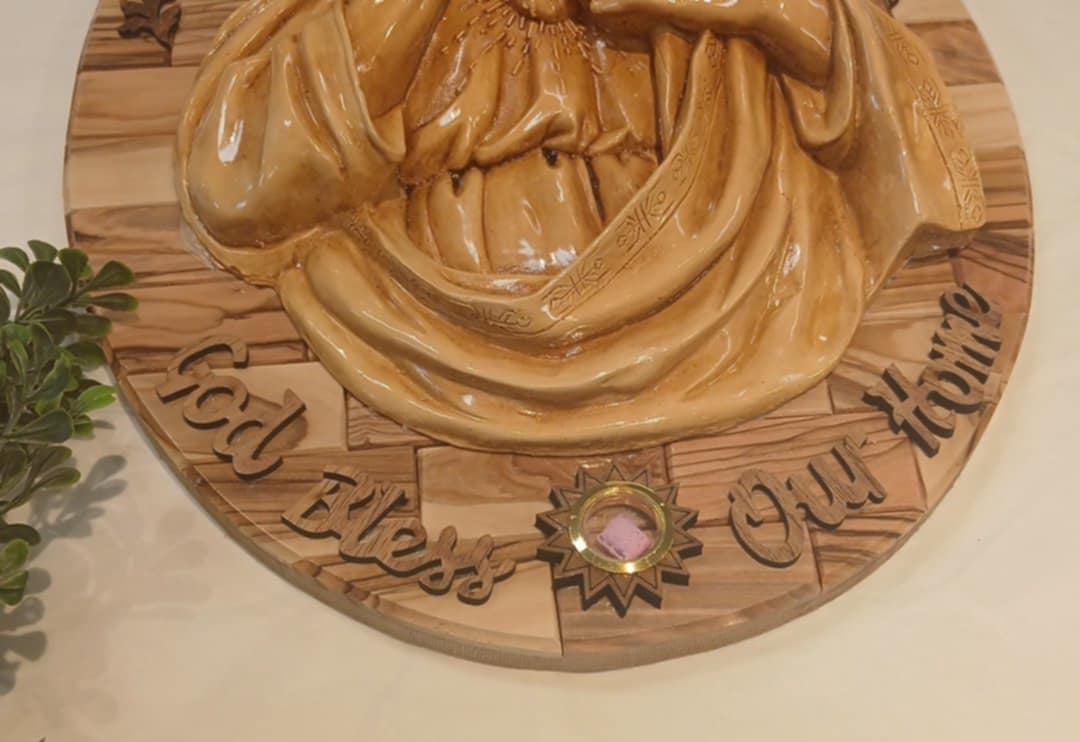 Icon, Jesus ,the Secret Heart .Olive wood ,hand made in Bethlehem/Holyland