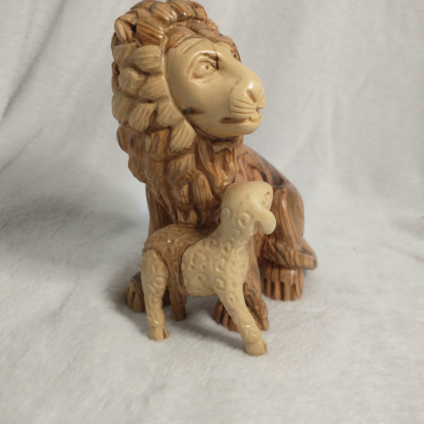 Lion with Lamb