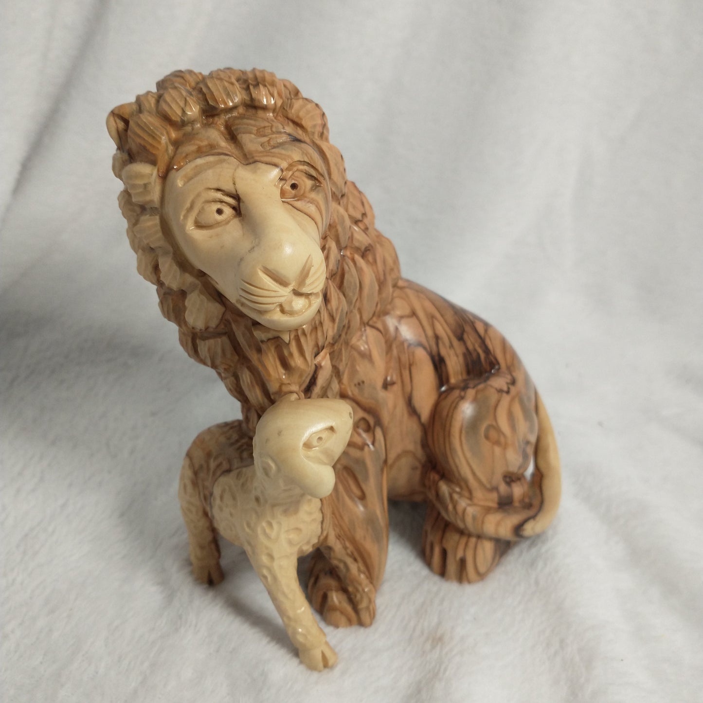 Lion with Lamb