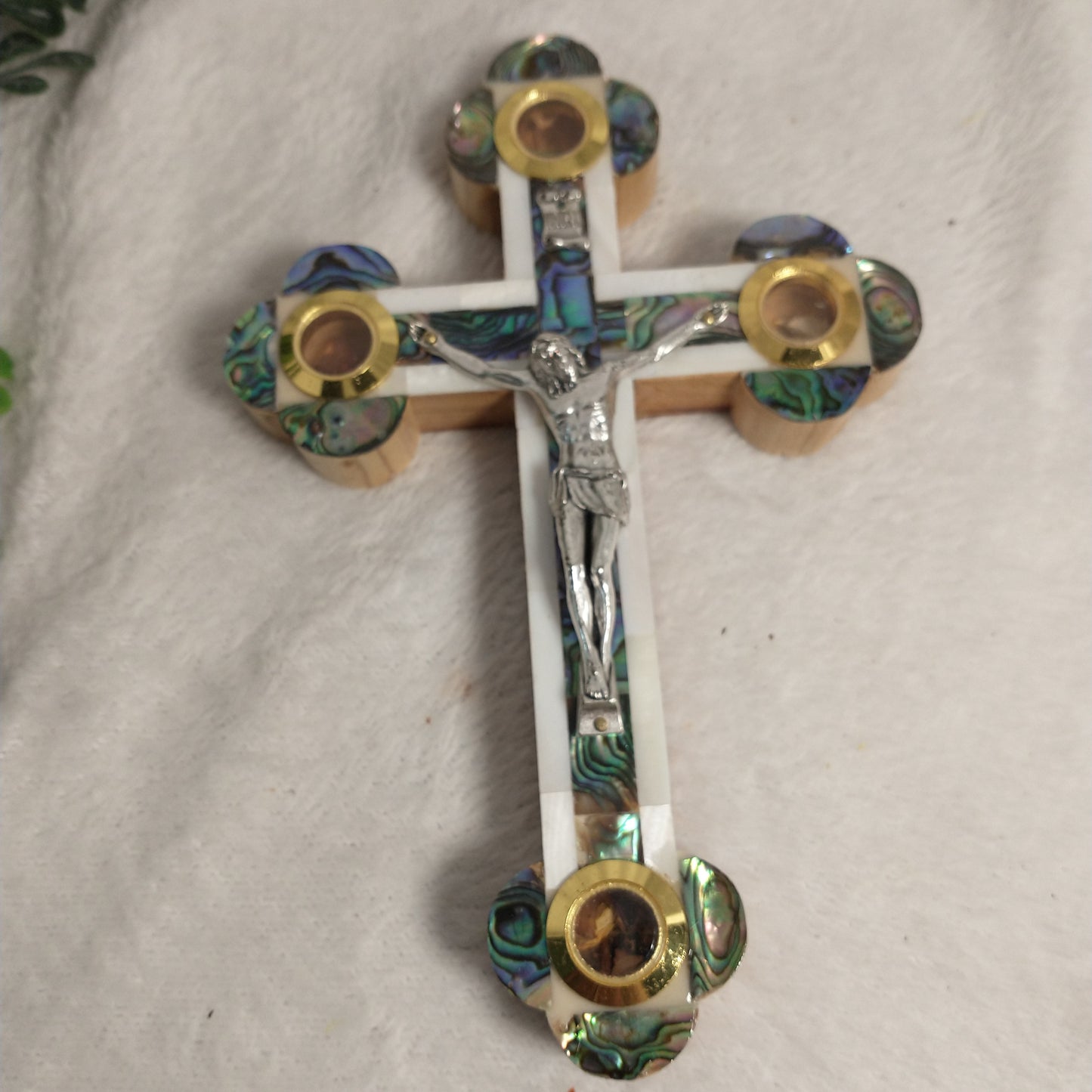 Cross Mother of Pearl and Olive wood