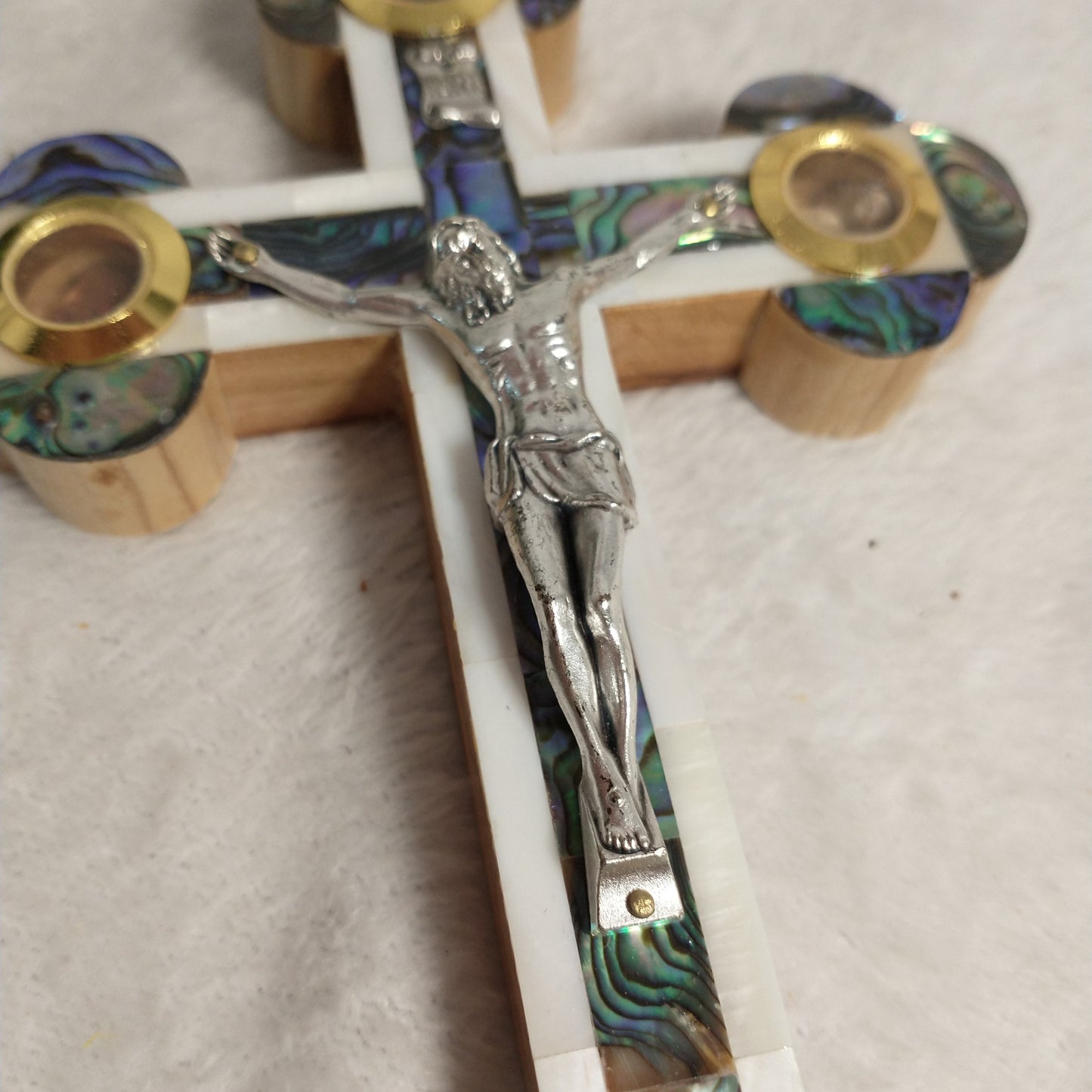 Cross Mother of Pearl and Olive wood